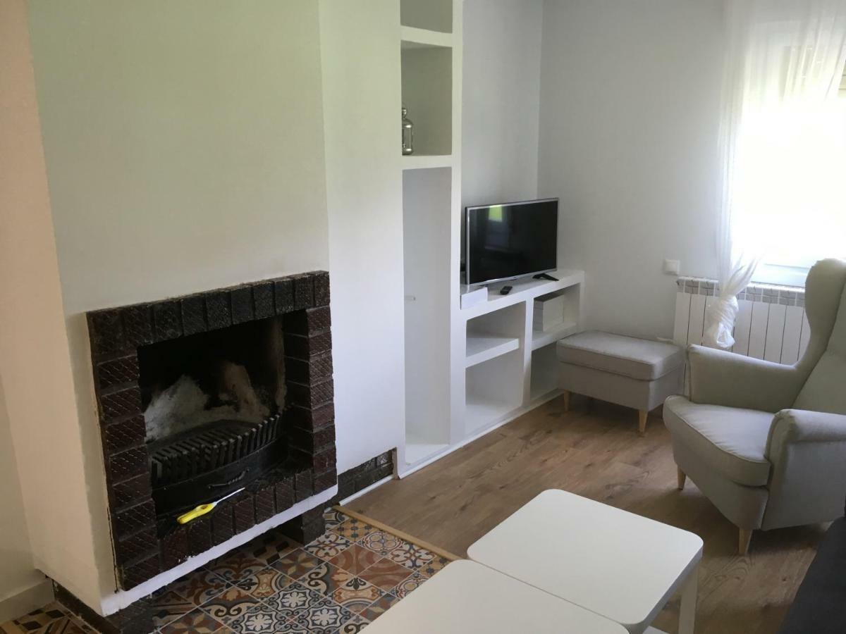 Ventana Al Pirineo Apartamento Jaca Exterior foto